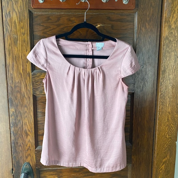 H&M Top- good used condition - Picture 1 of 4